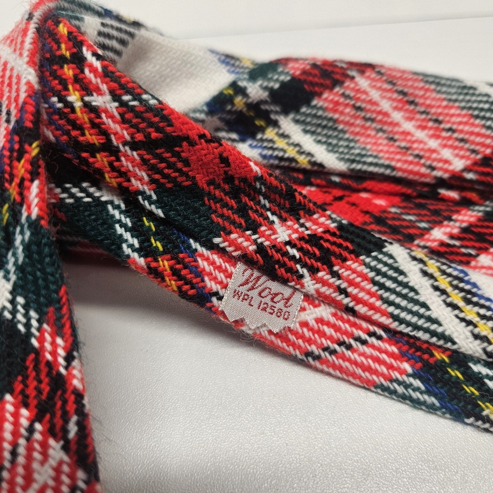 Vintage Men's Scottish Kilt Neck Tie Red Tartans 100% Wool Tie