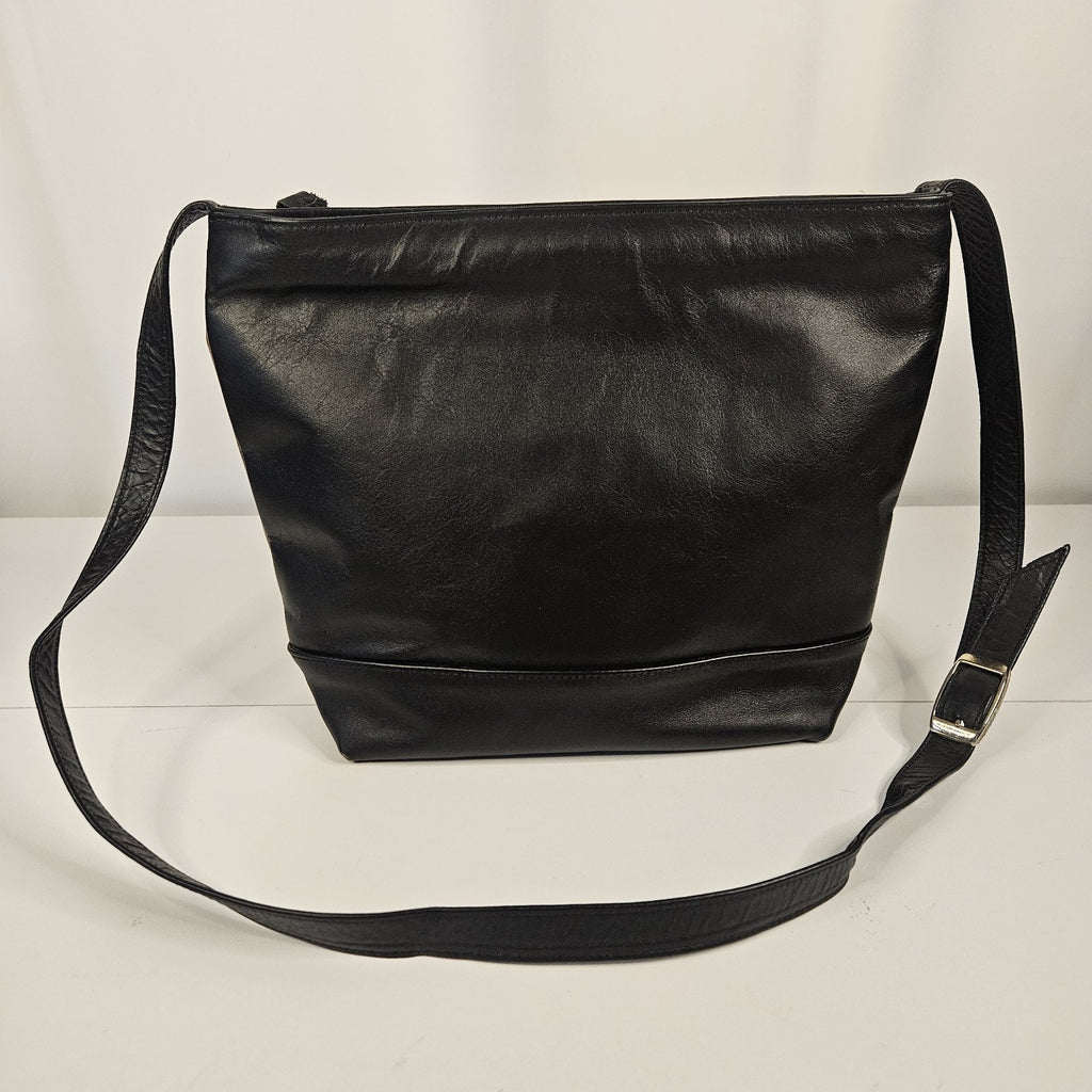 Vintage Leaf Leather C.L. Whiting Collection Brown Purse Handbag Magnetic Close