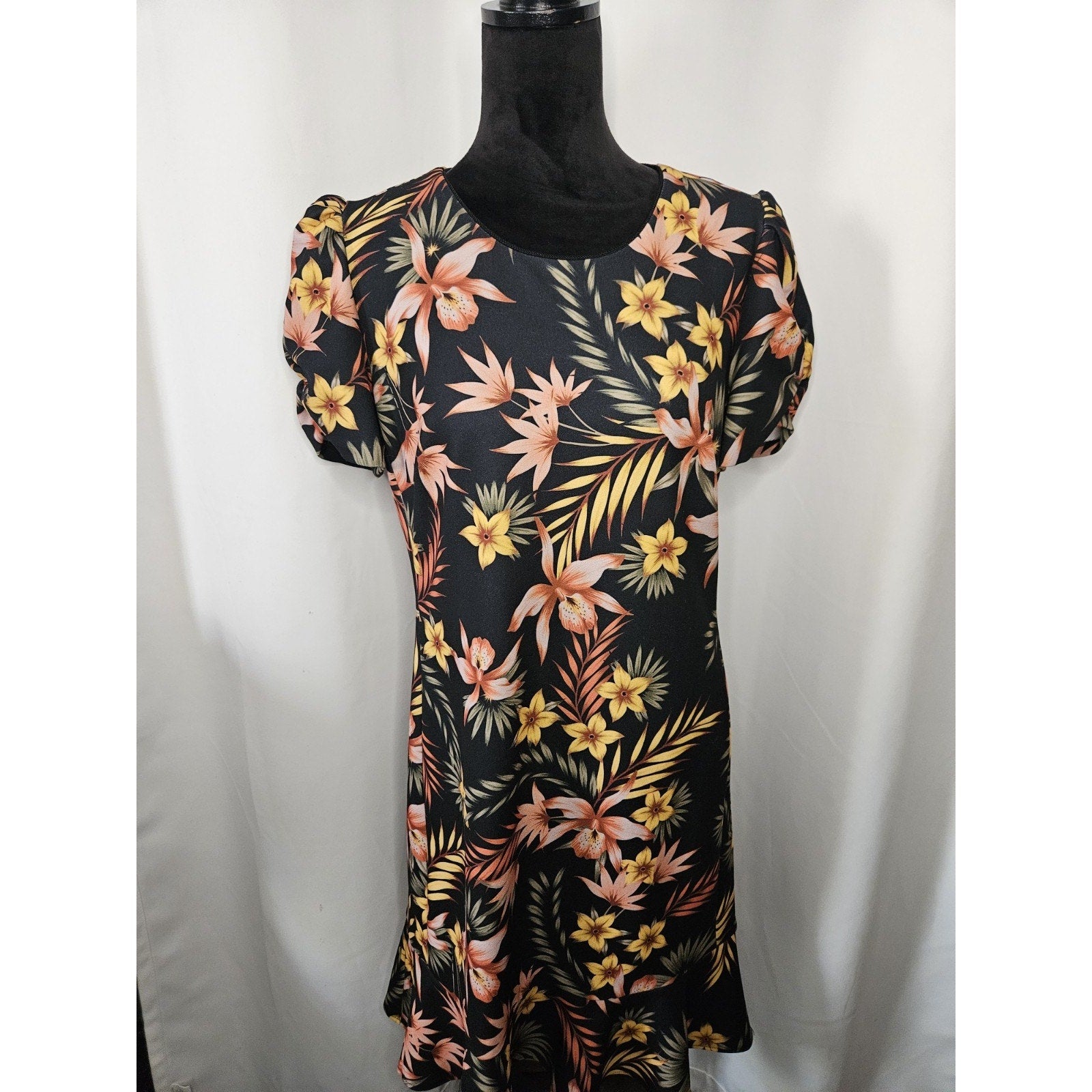 Karl Lagerfeld Dress Black Floral Dress A-Line Mini Short Sleeve Stretch Size 12