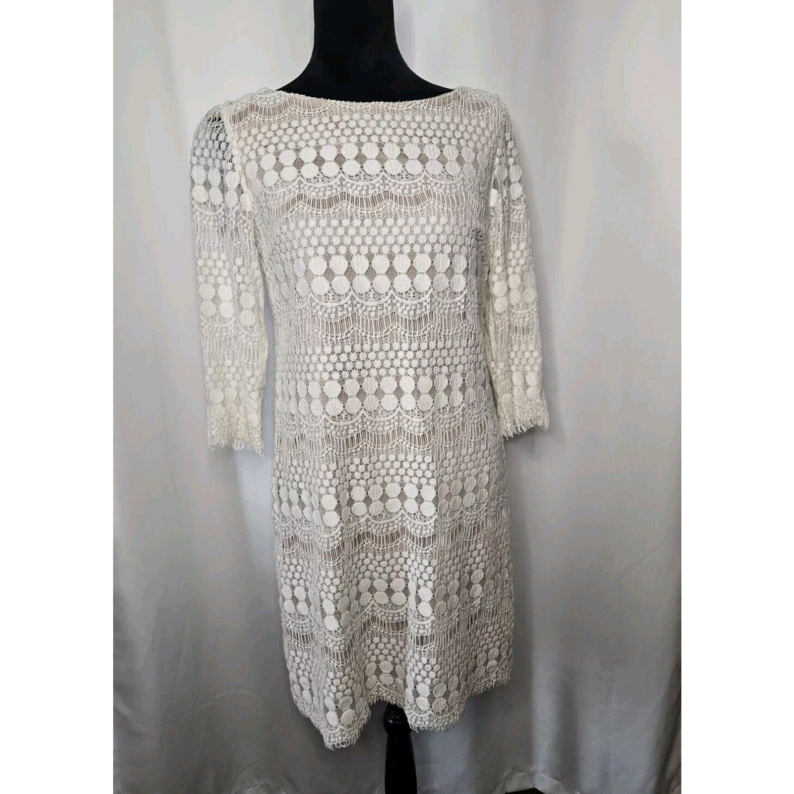 Eliza J Shift Dress Womens Size 6 Layered White Lace Lined 3/4 Sleeve Above Knee