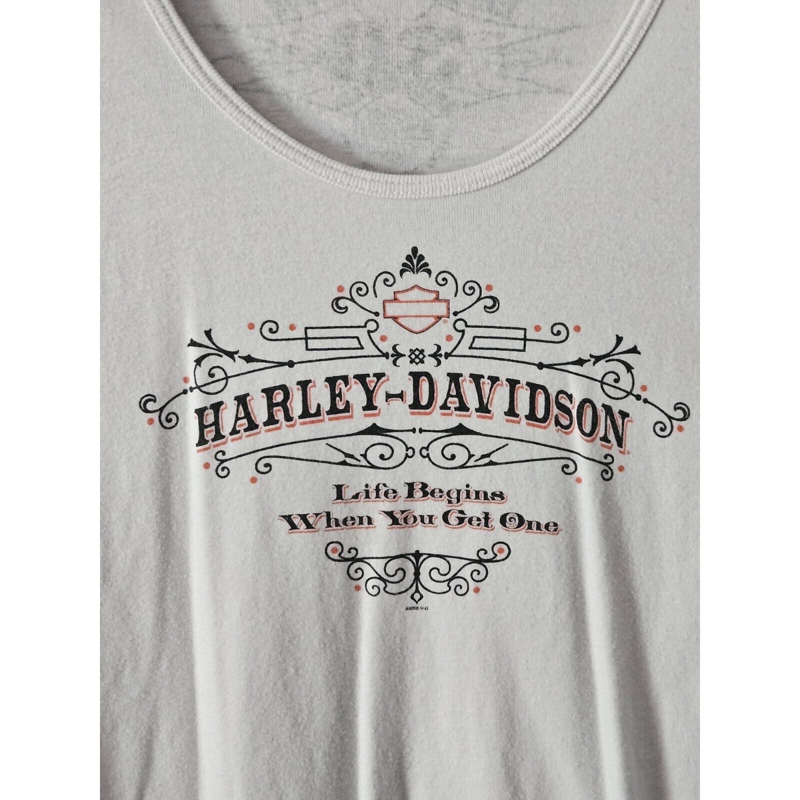 Harley-Davidson White T-Shirt Scoop Neck Size Large Biker Y2K Motorcycle