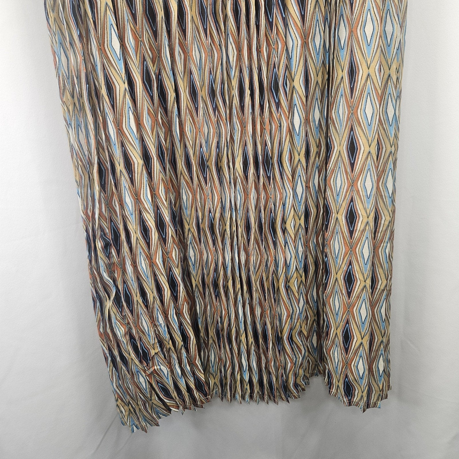 Her Pleated All Over Print Rayon Skirt Size XL Side Button PullOn Boho Geometric