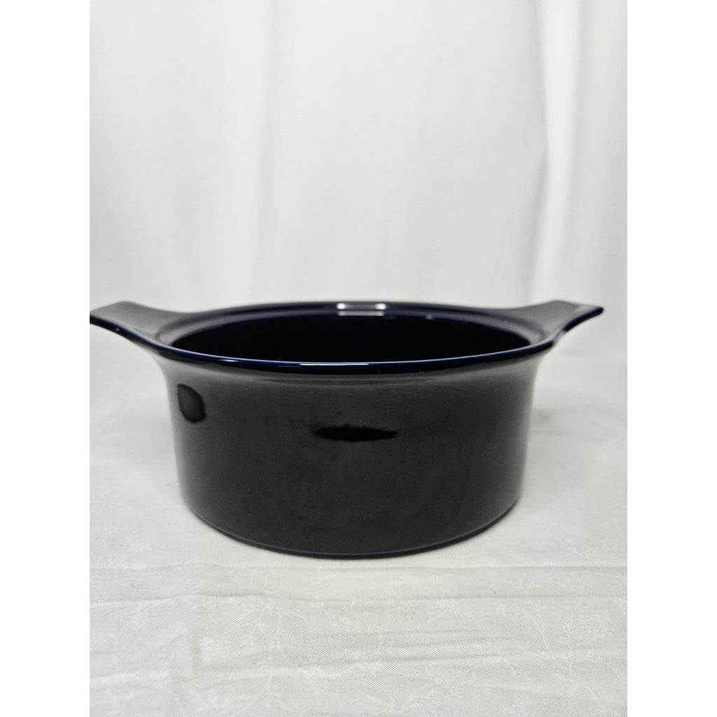 Vintage Celebrity Lexington Round 2 Quart Stoneware Casserole Dish Lid Blue