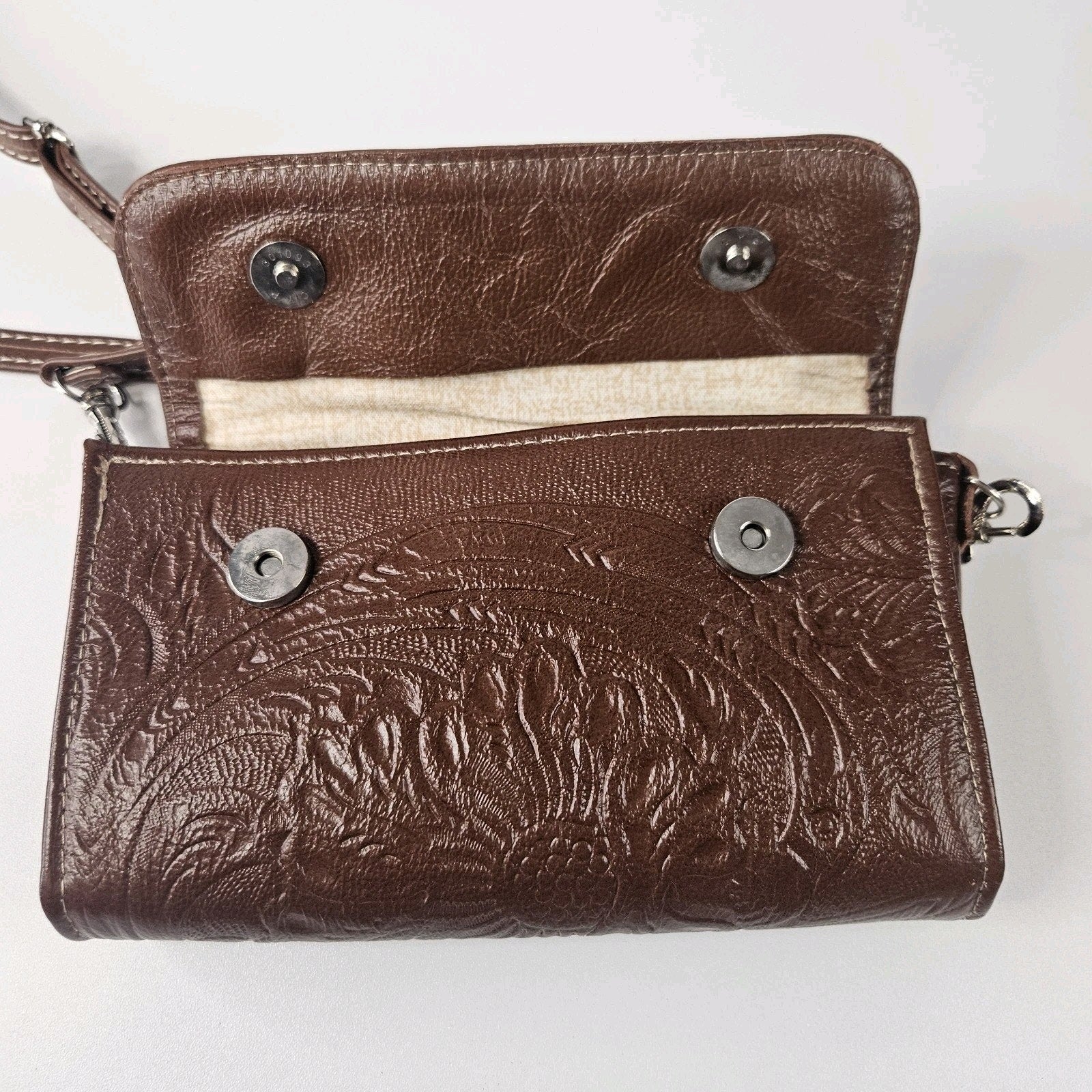 Floral Embossed Envelope Crossbody Wristlet Bag Brown Faux-Leather Western Purse