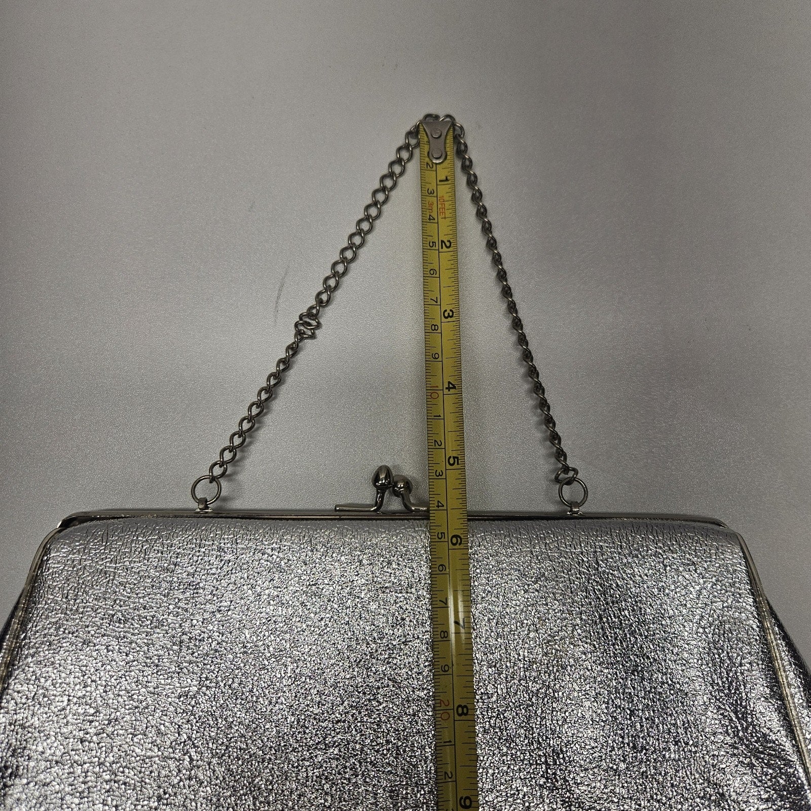 Retro Mod Silver Metallic Evening Bag Purse Clutch Chain Handle