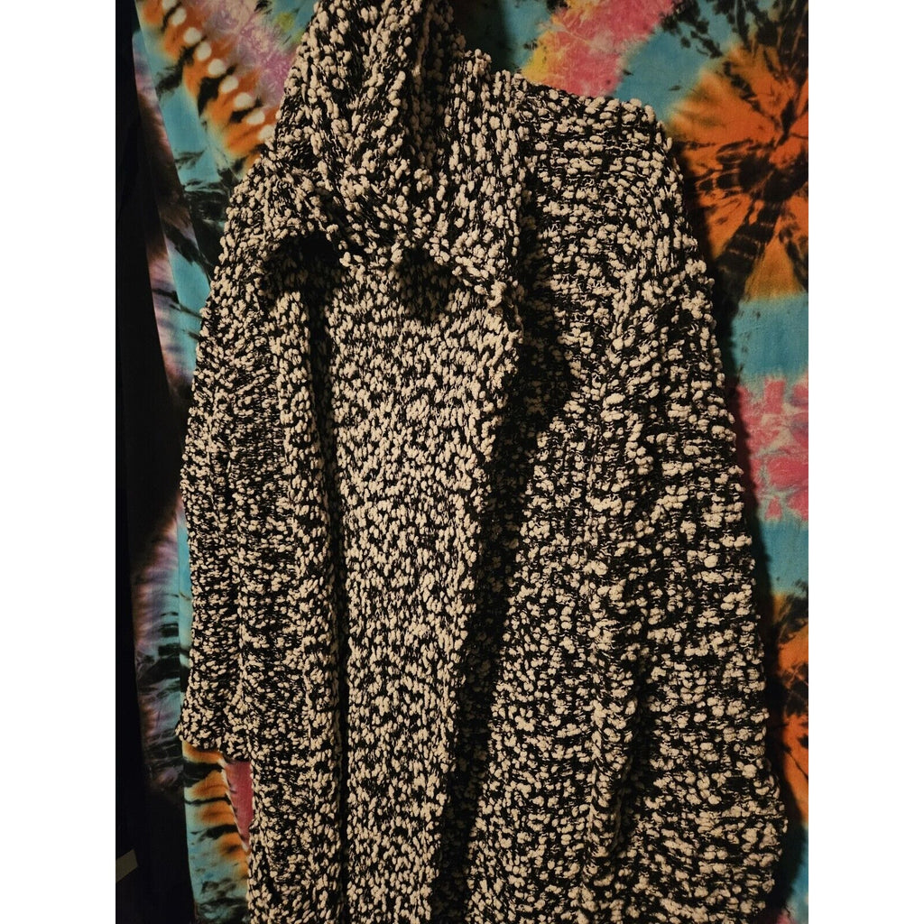 Poof New York Open Sweater Black & White Toothbrush Nylon Feather Size XL