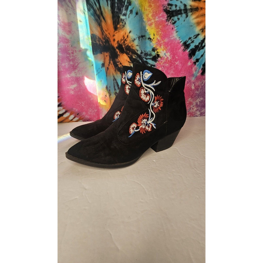 Carlos Santana Layne Ankle Boots Floral Embroidery Faux Suede Side Zip Size 9 M