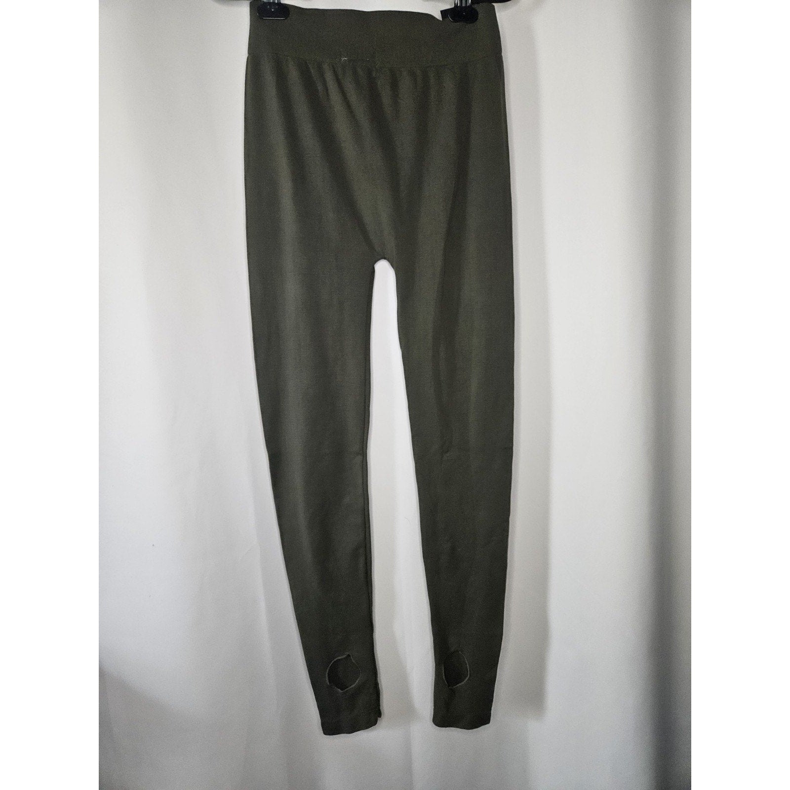 Reborn Leggings High Rise Crop Leggings Olive XL Cut Outs Stretch Seamless NWT