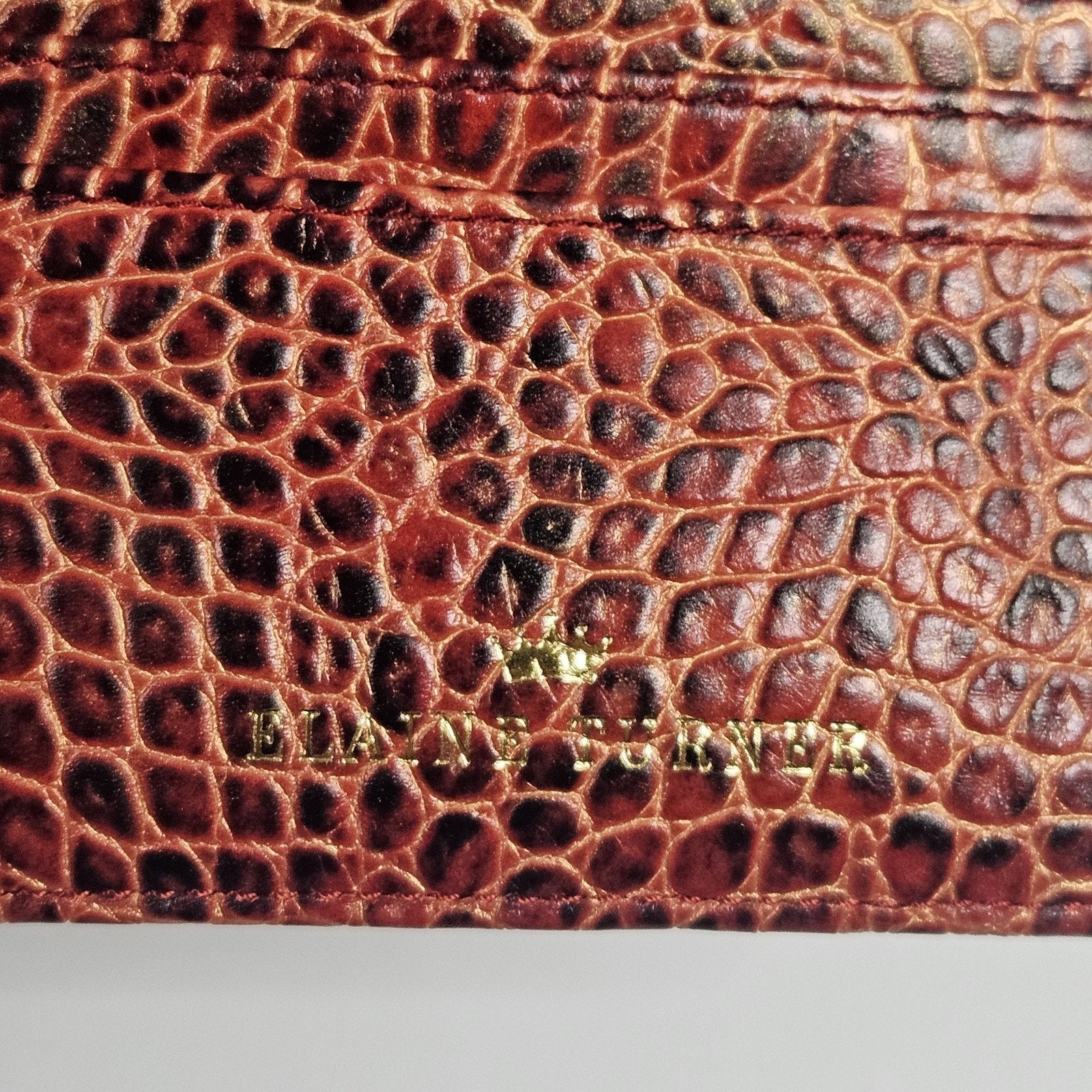 Vintage Elaine Turner Red Croc Embossed Leather Portfolio Organizer Wallet $175