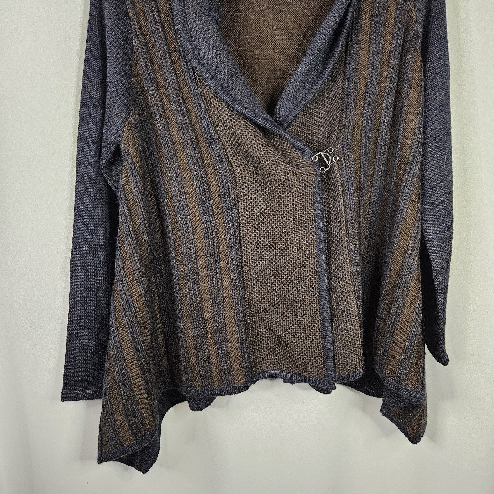 Woman’s Gizel Blue & Brown Block Design Sweater Jacket Acrylic Wool Blend L/XL