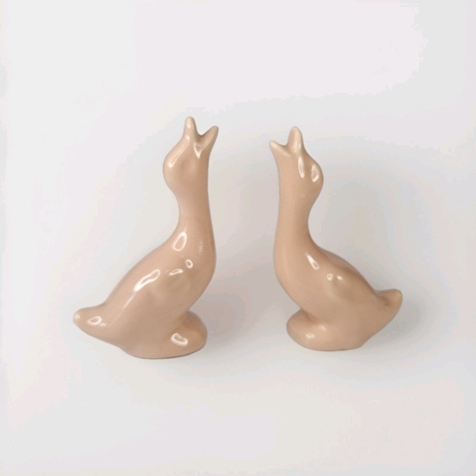 Vintage Caliente Pottery Pink Duck Figurine Set Retro Made In USA #303 Haldem CA