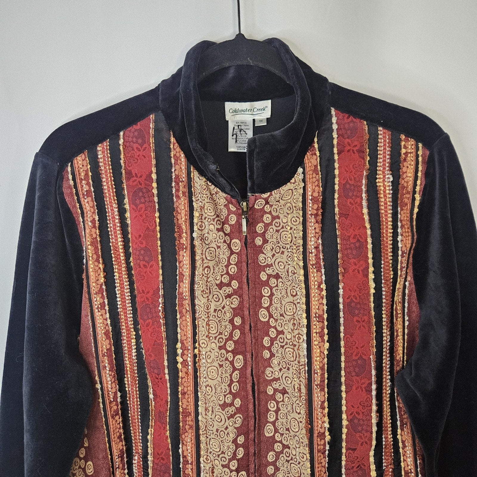 Coldwater Creek Retro Sz 1X Velvet Red Abstract Emboridered Zipper Front Jacket
