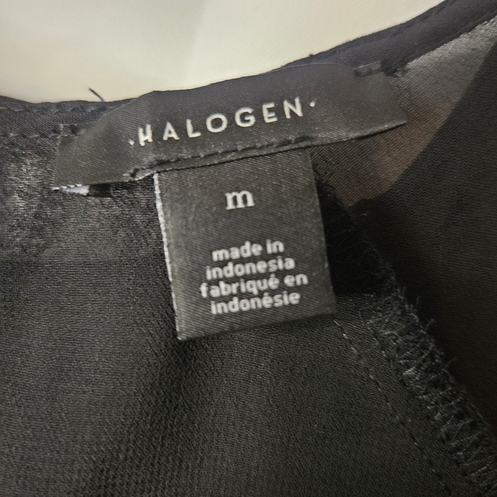 Halogen Top NWT Black Sheer Short Sleeve Crochet Trim Pullover Women's Size M