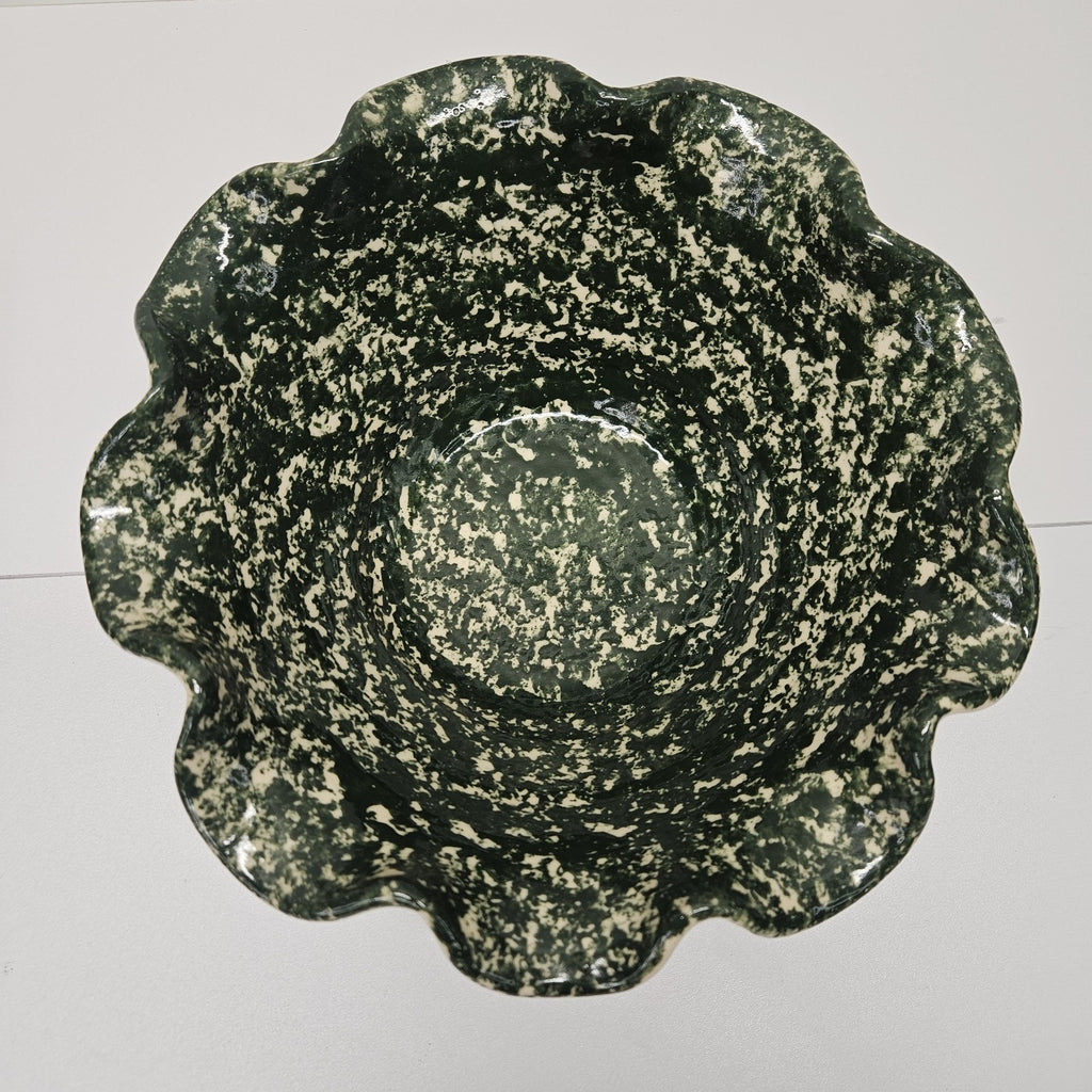 Vtg East Texas Pottery Heart Floral Green Sponge Stoneware Cottage Serving Bowl