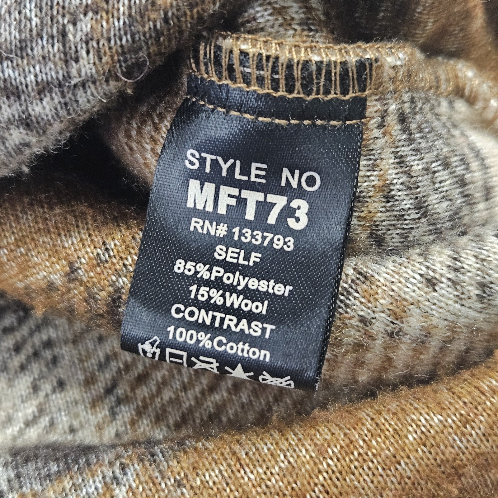 POL Brown Plaid Fleece Jacket Shacket Pockets Medium Barn Coat