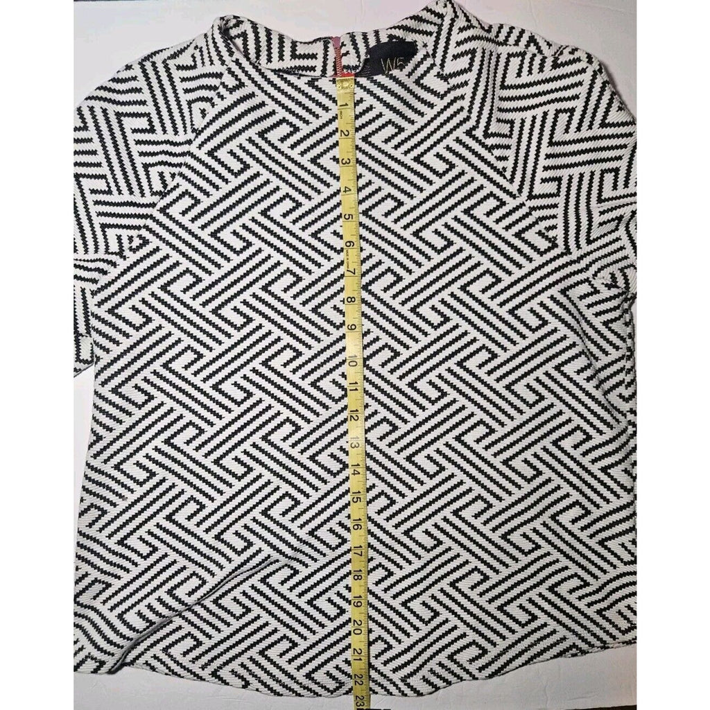 W5 L (Anthropologie) Black & White Geometric 3/4 Textured Blouse