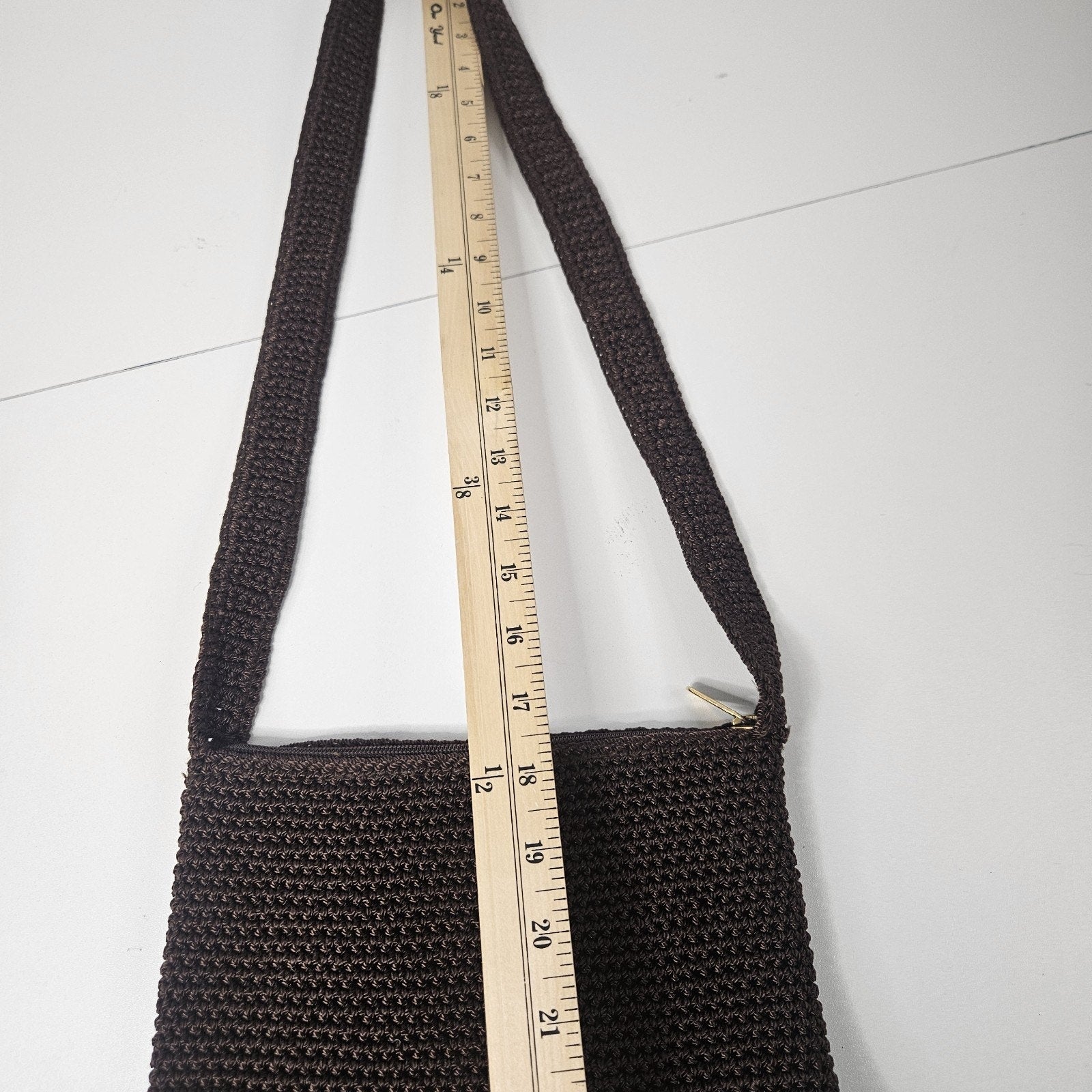 The Sak Chocolate Brown Crochet Shoulder Bag Zip Top Zip Pockets Boho Y2K Small