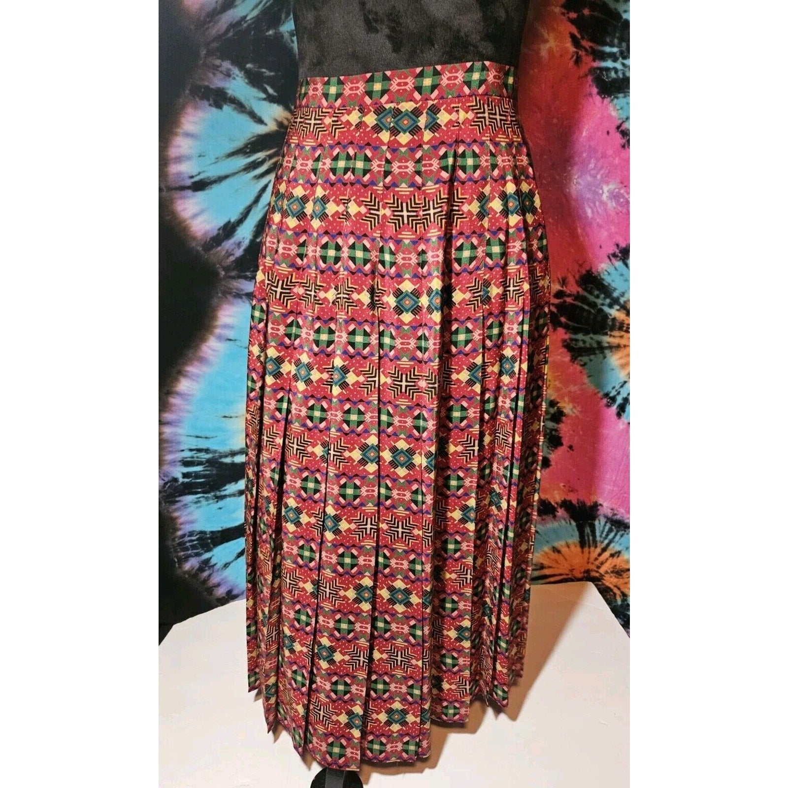 80's Silk Pleated Geometric Pattern Skirt Vintage Women's Medium