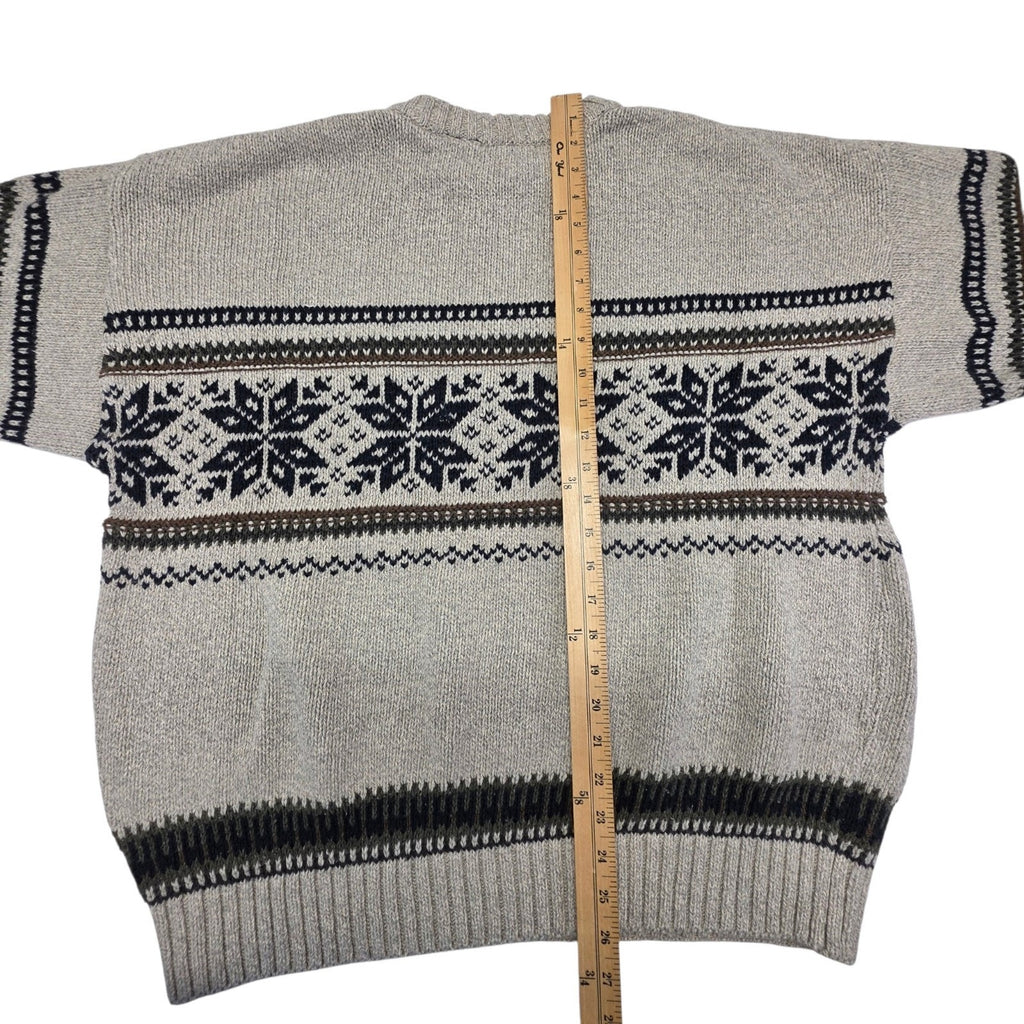 Vintage Van Heusen Sweater Mens XL Pullover Crew Neck Fair Isle Holiday Ski