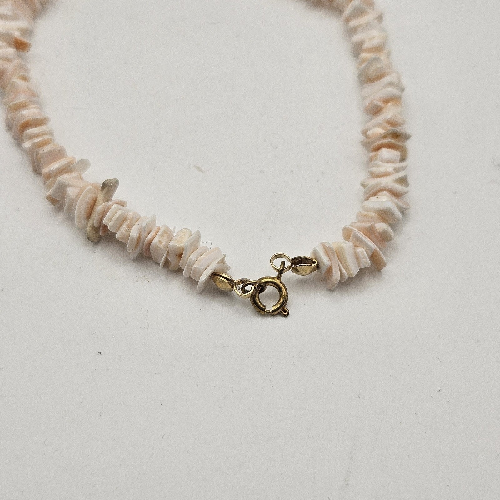 Light Pink Puka Chip Shell Beads Anklet Bracelet Vintage 90s Y2K Preppy Beach
