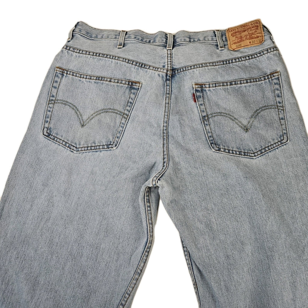 Levi’s 550 Relaxed Fit Y2K Jeans Men’s 38 x 32 Light Blue Wash