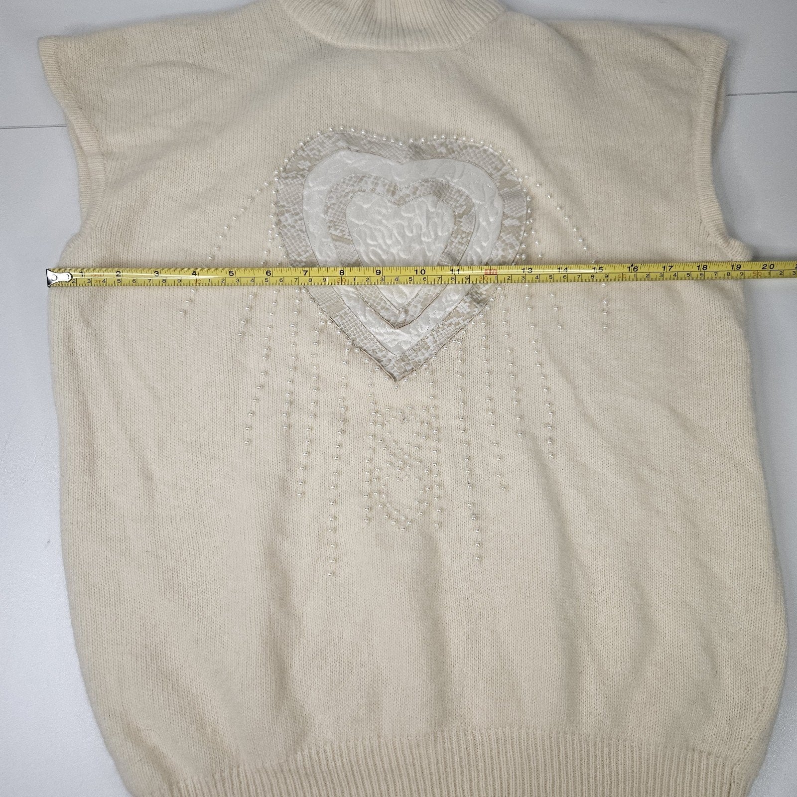 Dells Knit Embroidered Beaded Agona Wool Blend Vintage Sweater Vest Medium
