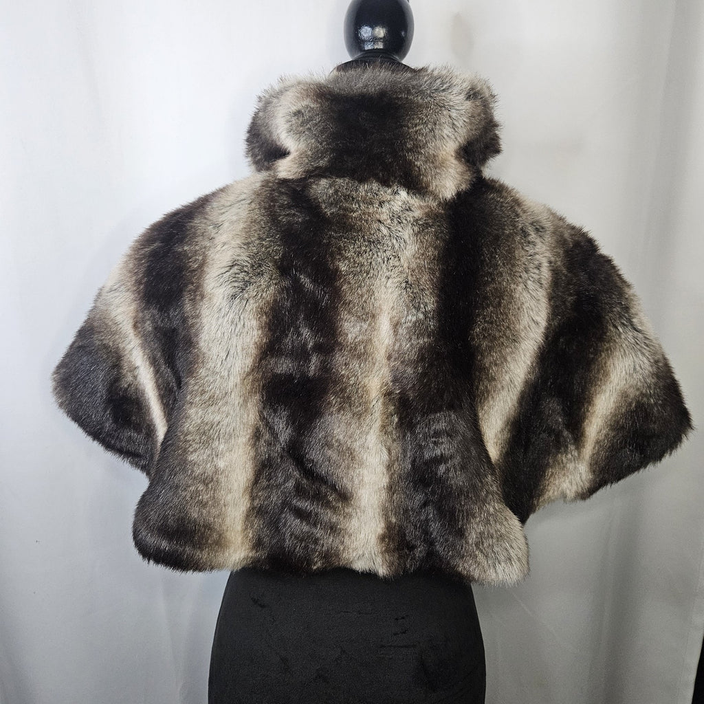 Y2K Charming Charlie Faux Fur Chinchilla Shrug Vest Cape One Size
