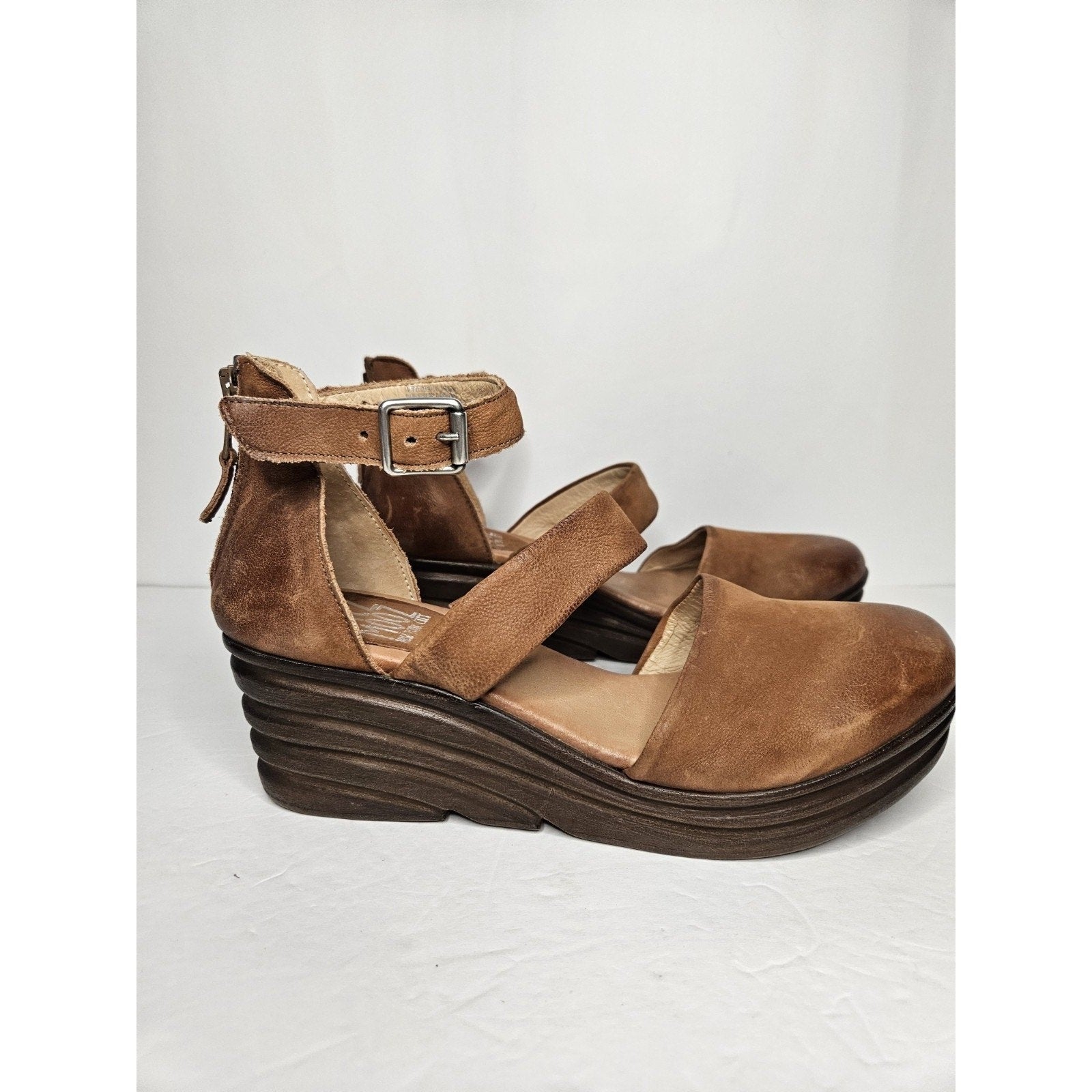 Miz Mooz Amia Brandy US Size 10 Cap Toe Closed Toe Boho Wedge Heels