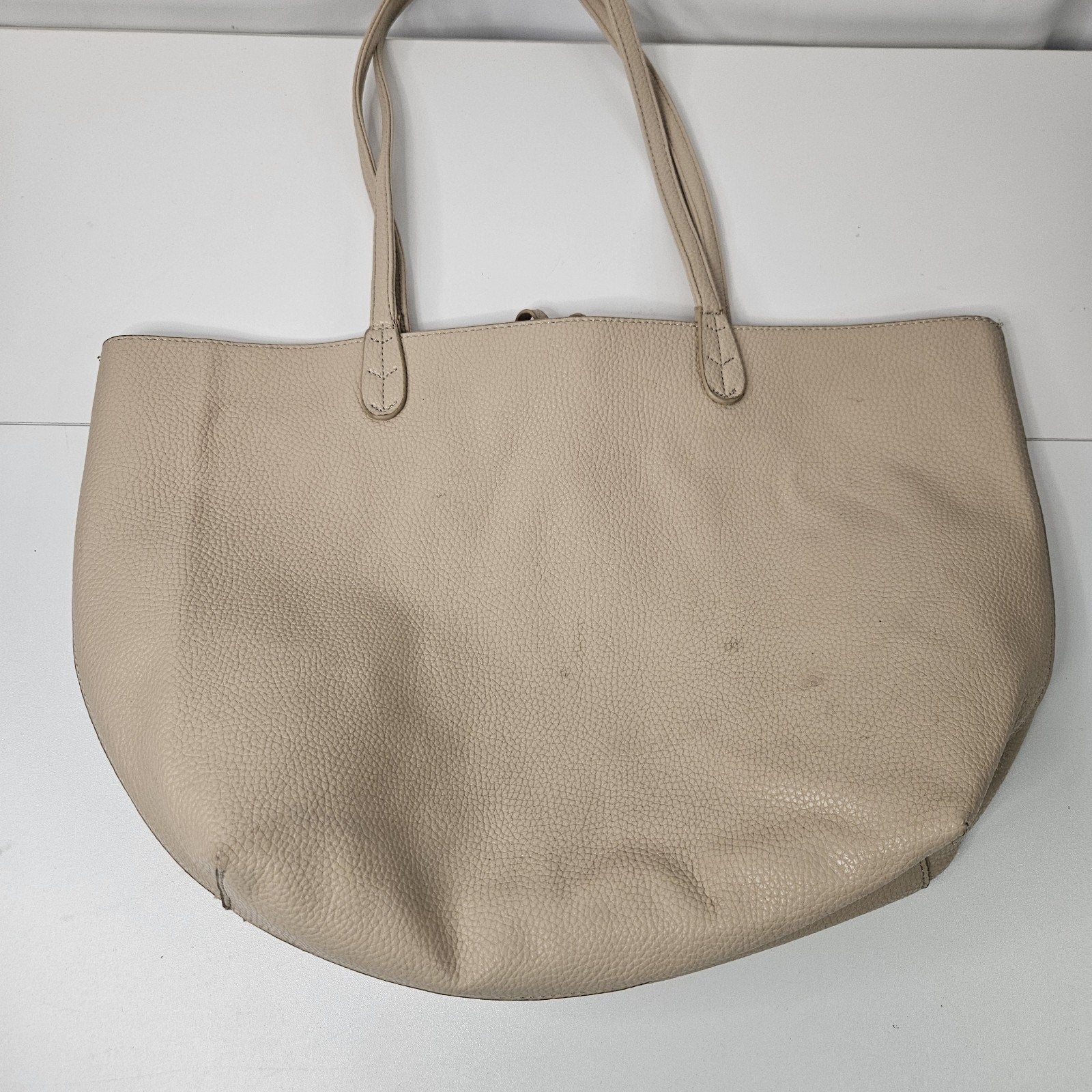 Y2K BCBG Paris Reversible Faux Leather Tote Laptop Bag Beige Goldtone Hardware
