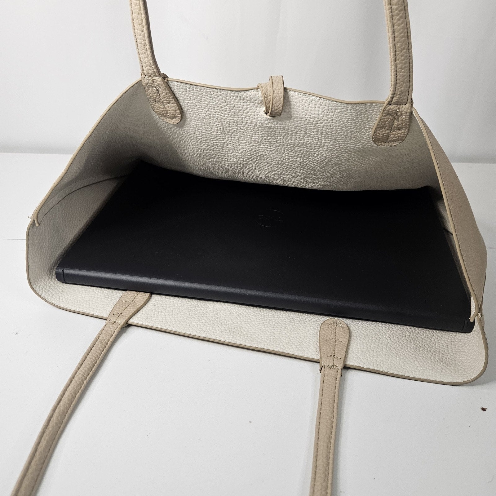 Y2K BCBG Paris Reversible Faux Leather Tote Laptop Bag Beige Goldtone Hardware