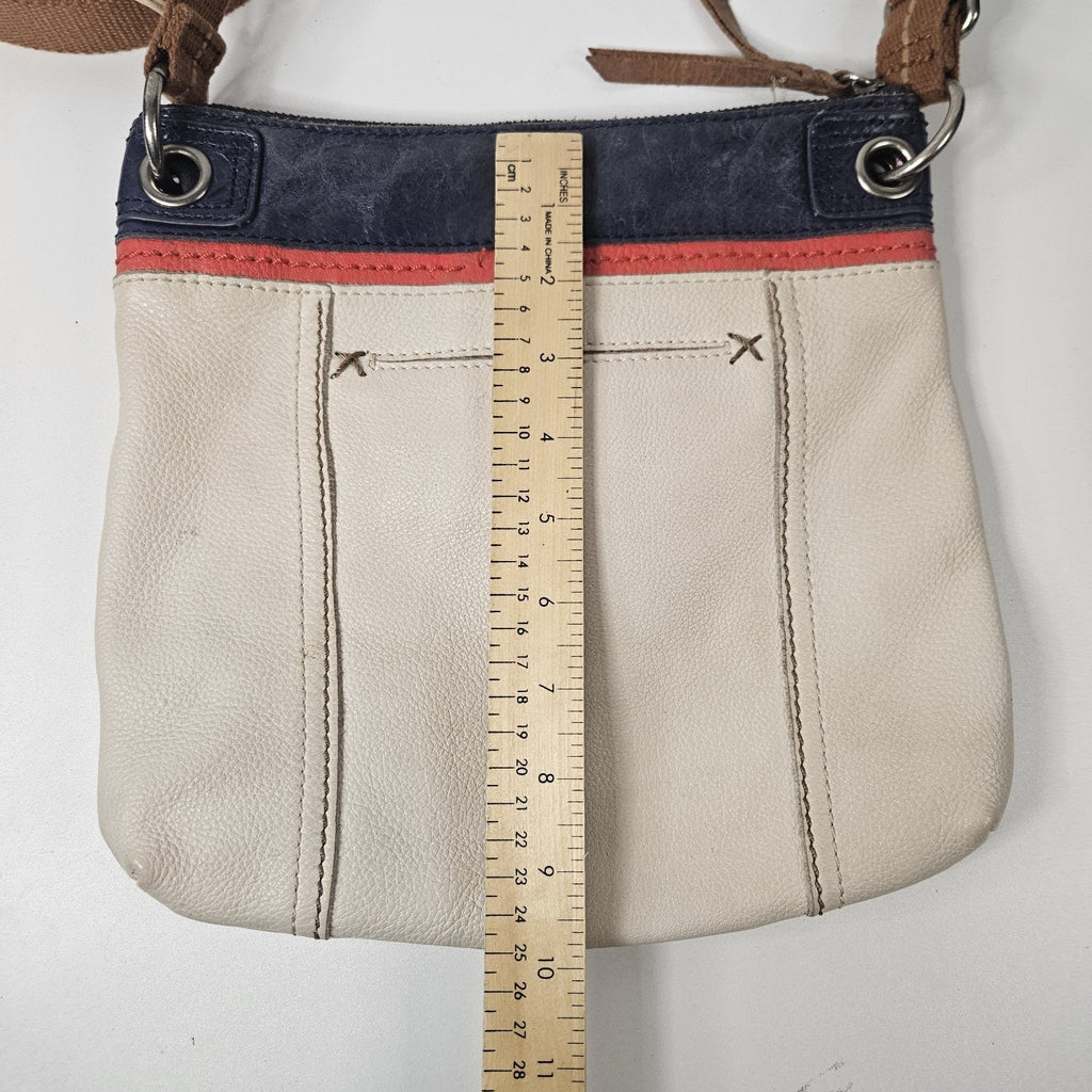 The Sak Pebbled Leather Crossbody Shoulder Handbag Webbed Strap Beige Kendra