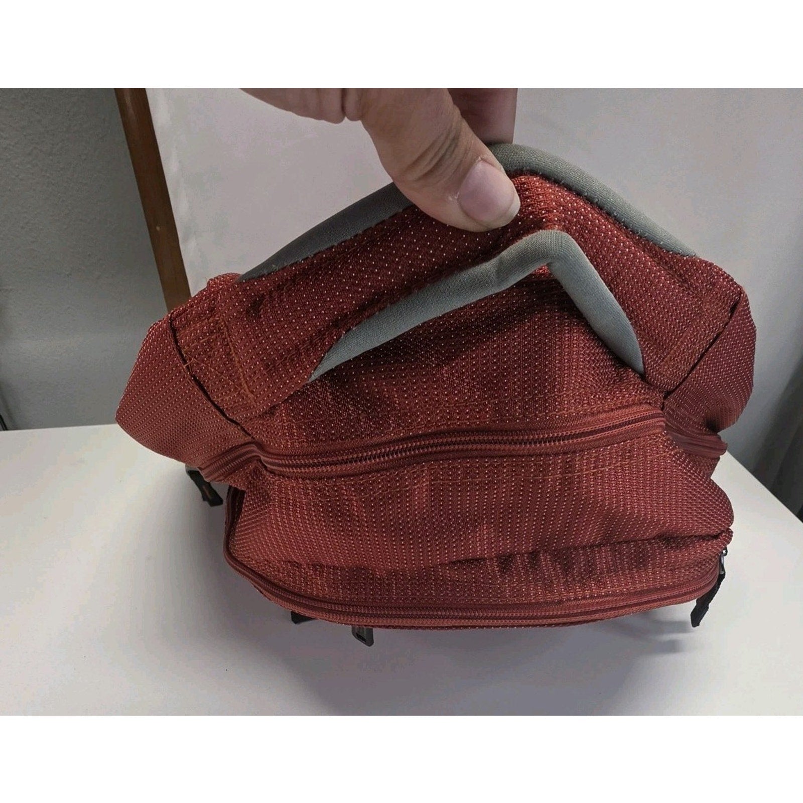 Kenneth Cole Reaction 19" Backpack 15.6" Laptop Pocket Red Gray Textured