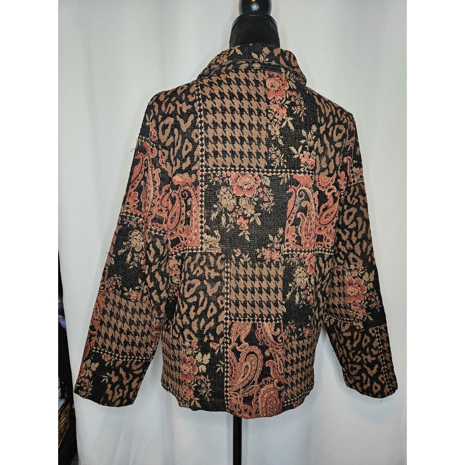 Vintage DAVID PAUL Womens Jacket Black Floral Size Large Patchwork Button Up