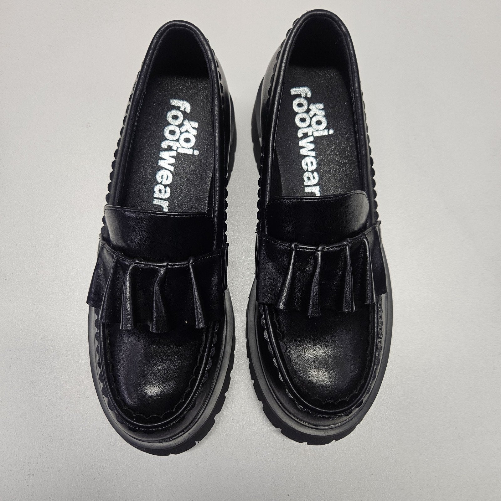 Koi Willow Ruffle Slip On Loafers Vegan Leather Black Sz 8 NWOT Box Goth Grunge