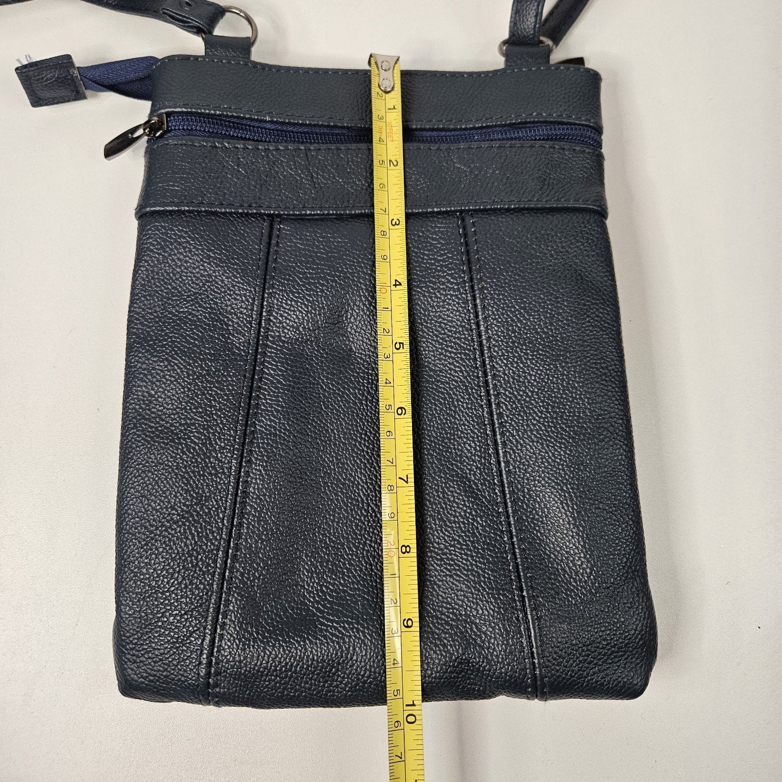 Krediz Leather Navy Blue Crossbody Bag Travel Purse 5 Compartments