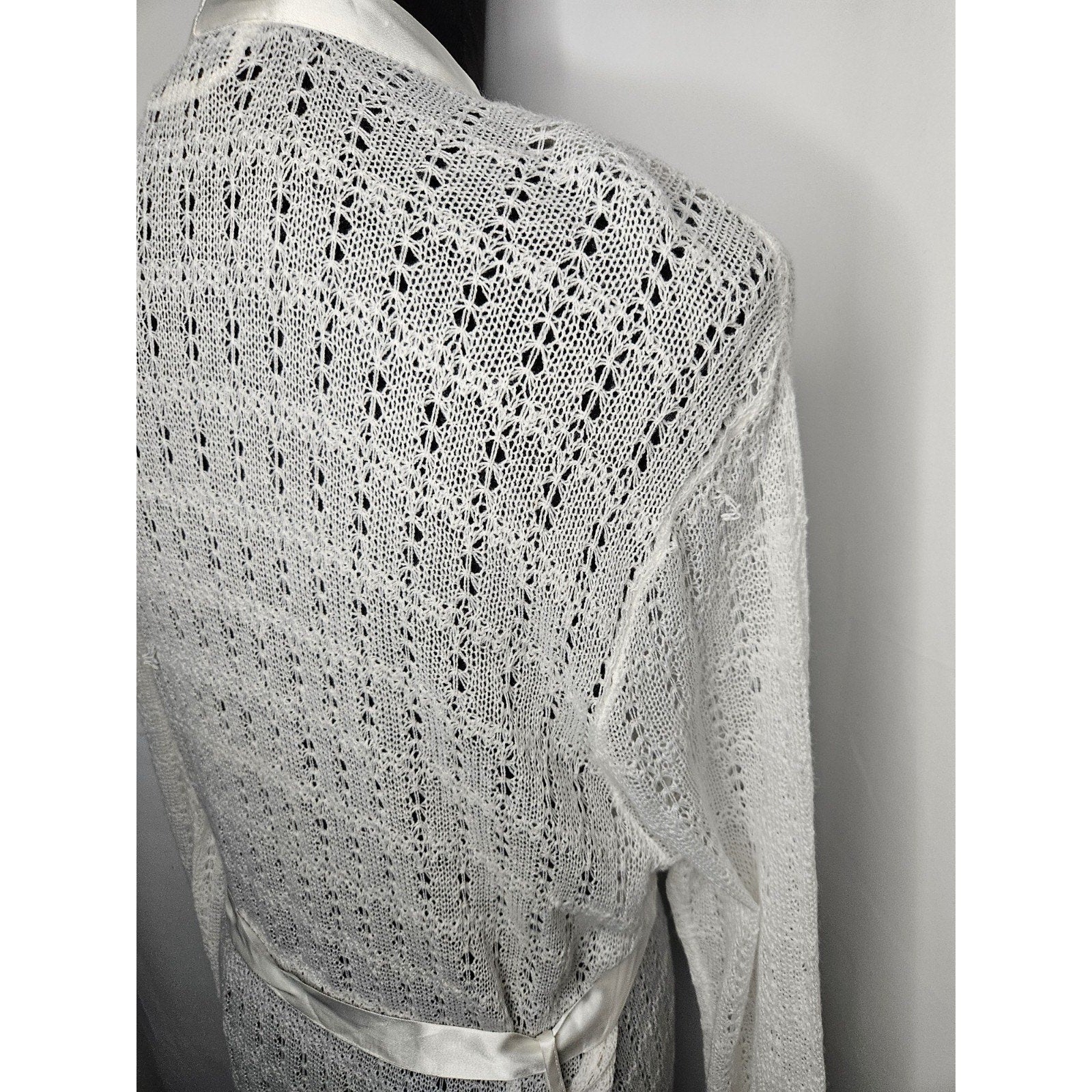 Vintage Apostrophe Robe Kimono Nightgown White Cream Crochet Lace Floral Large