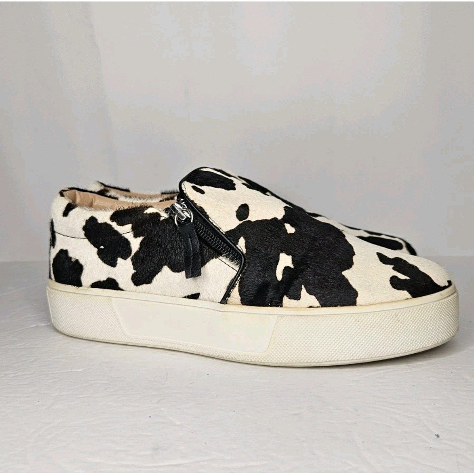 Very Volatile Women's Size 7.5 Normande Sneakers Black White Cow Print Real Fur