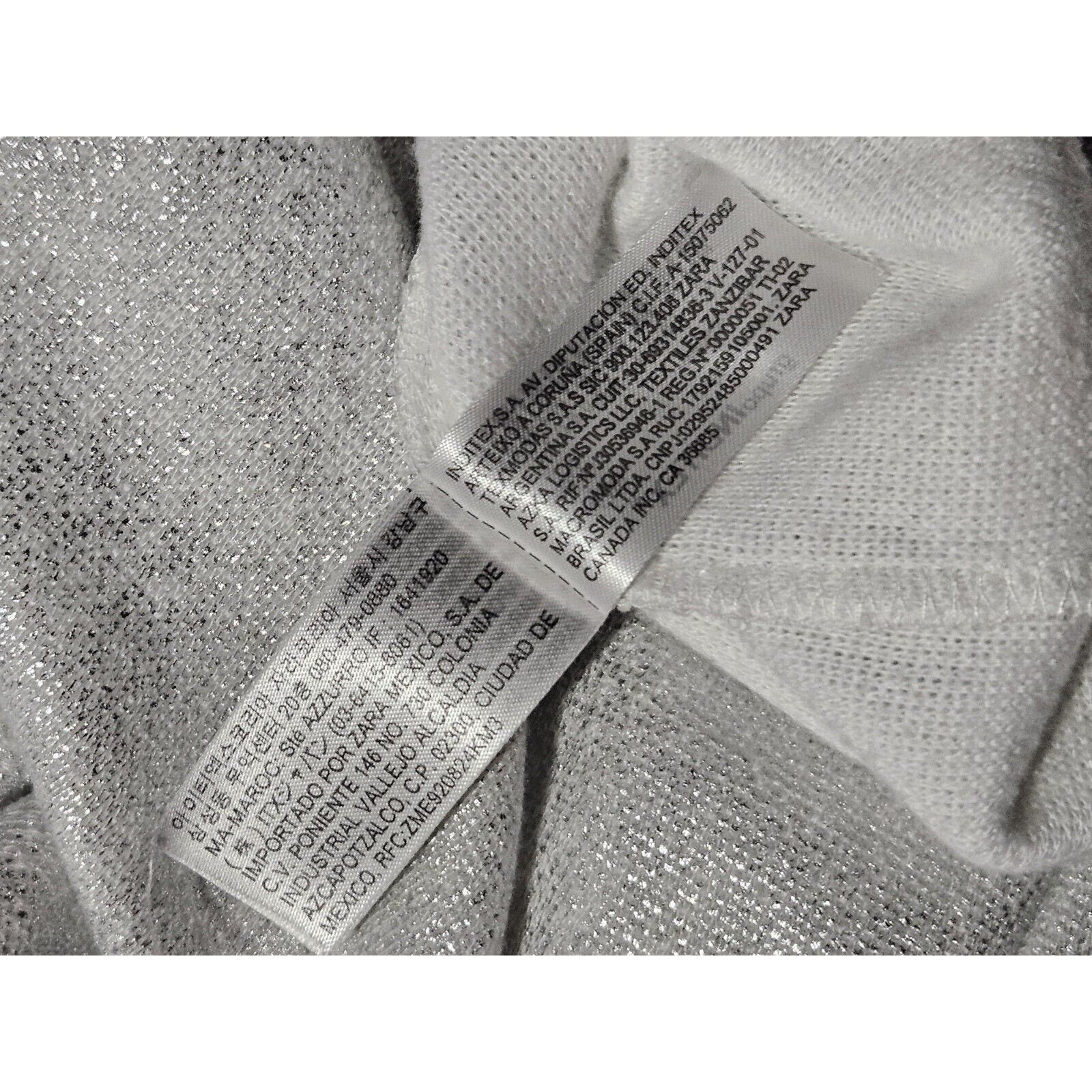 Zara Pullover Sweater White With Silver Metallic Foil Accents Size Med 8-10