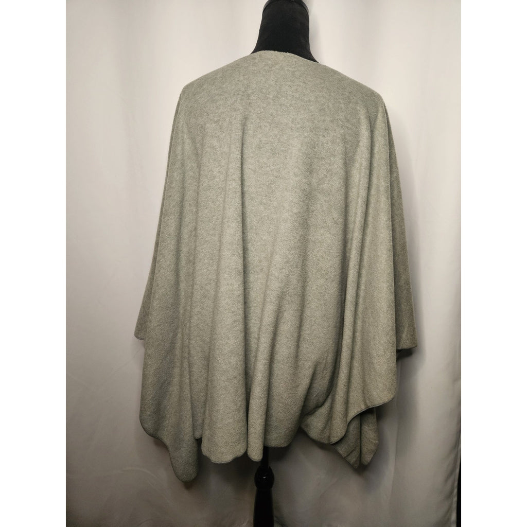 Stan Herman Women's Super Soft Poncho Light Green Sweater One Size Fits All