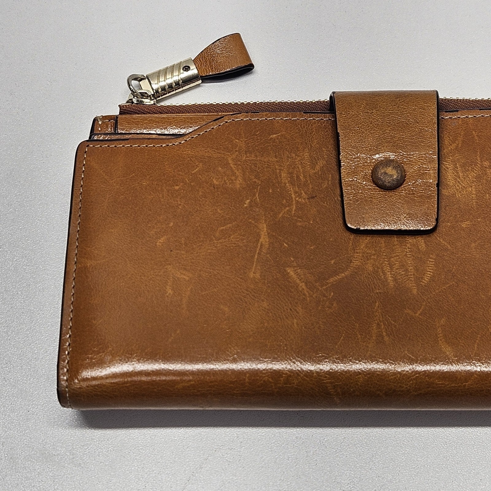 Vtg Mid-Century ARTISAN Custom Crafted Ginger Tan Leather Bifold Wallet 4 x 7.5