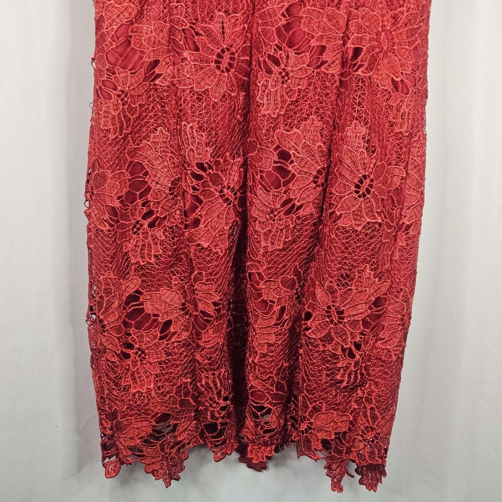 Nikibiki Red Lace Midi Bodycon Slimming Dress Sz Small Formal Special Occasion