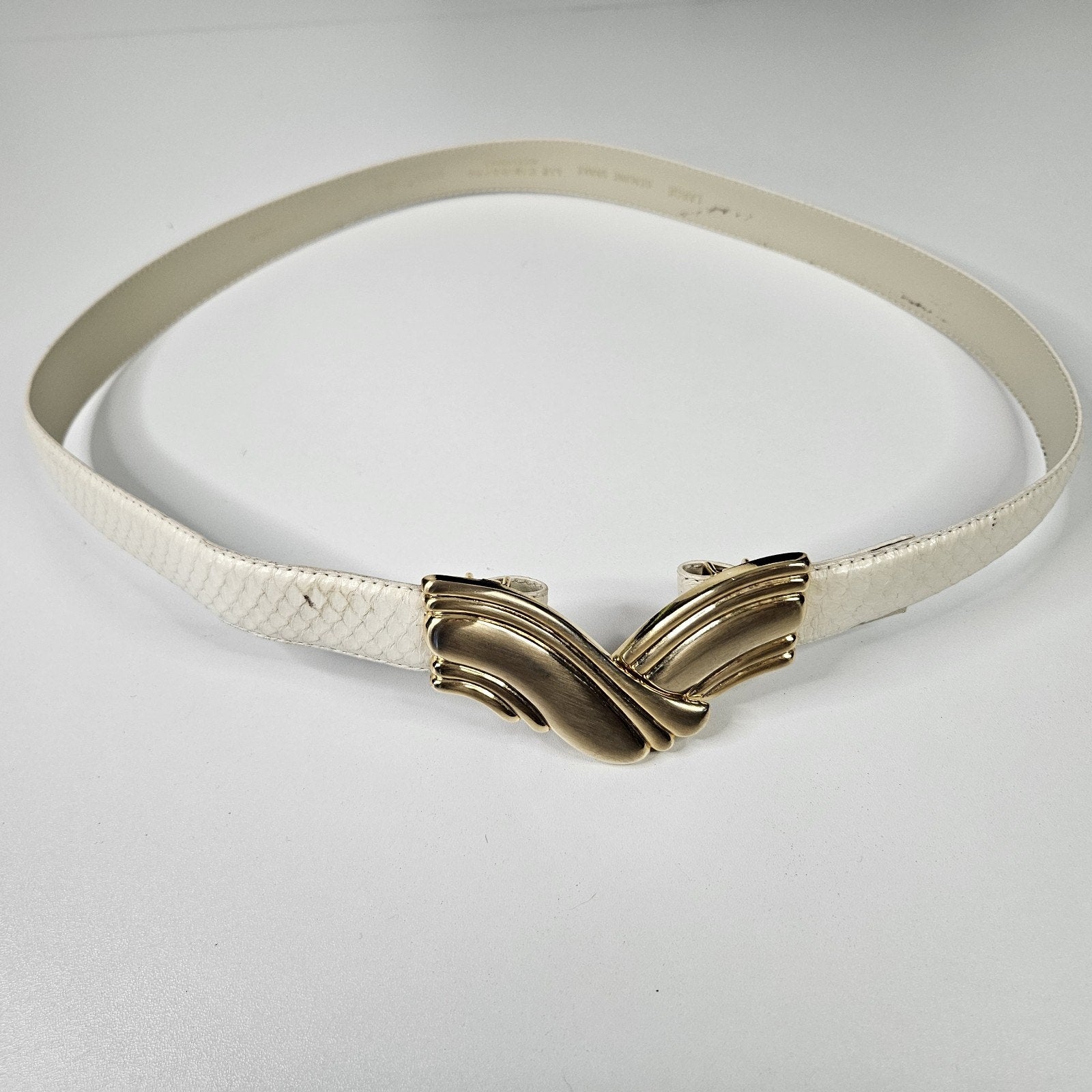 Liz Claiborne Beige Genuine Snake Skin Belt Large Gold Hardware Vintage 90's