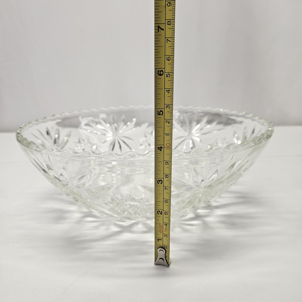 Hocking Crystal Early American Prescut 8 3/4" Serving Bowl