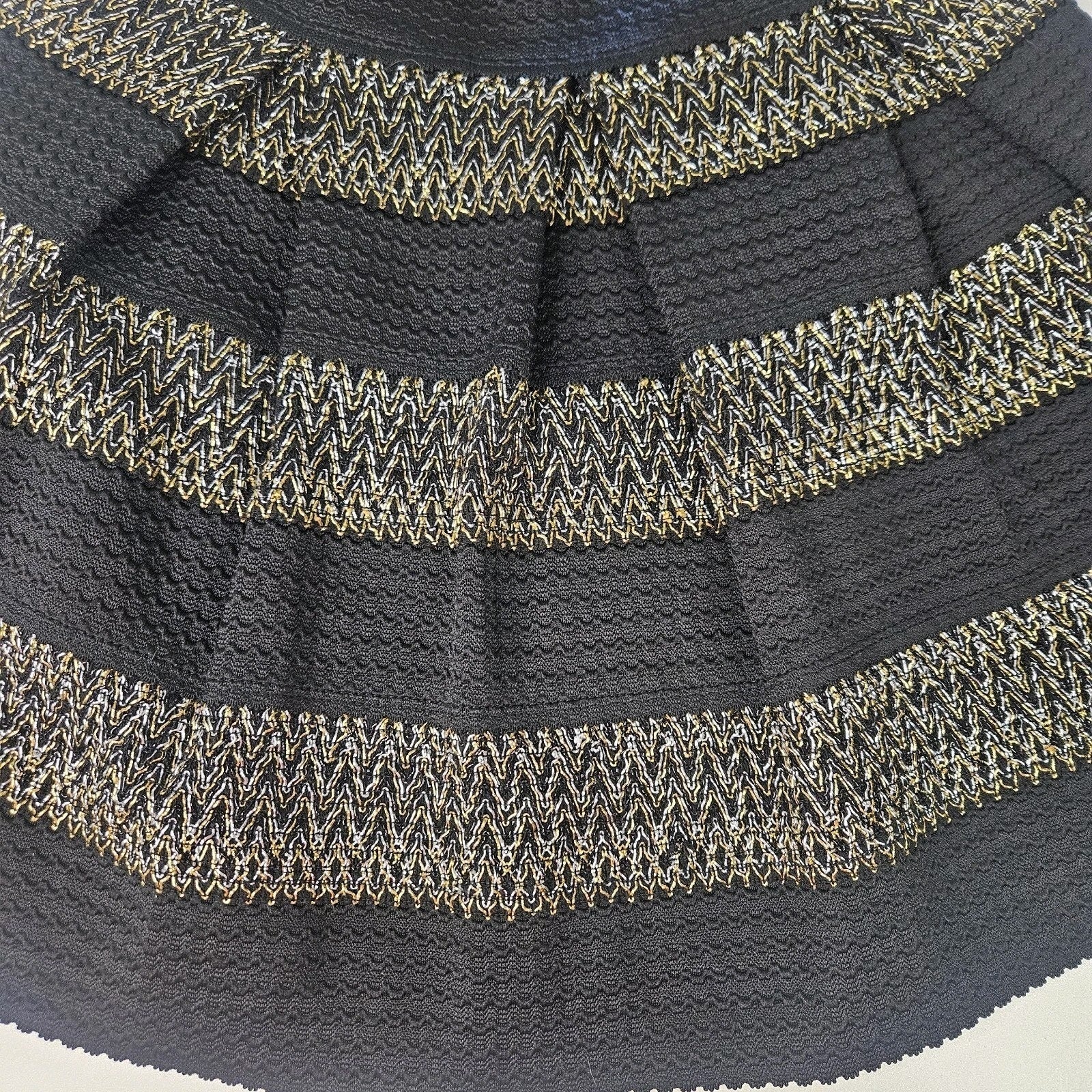 Ginger G Women's Mini Skirt A Line Pleated Black Gold Medium Holiday Metallic