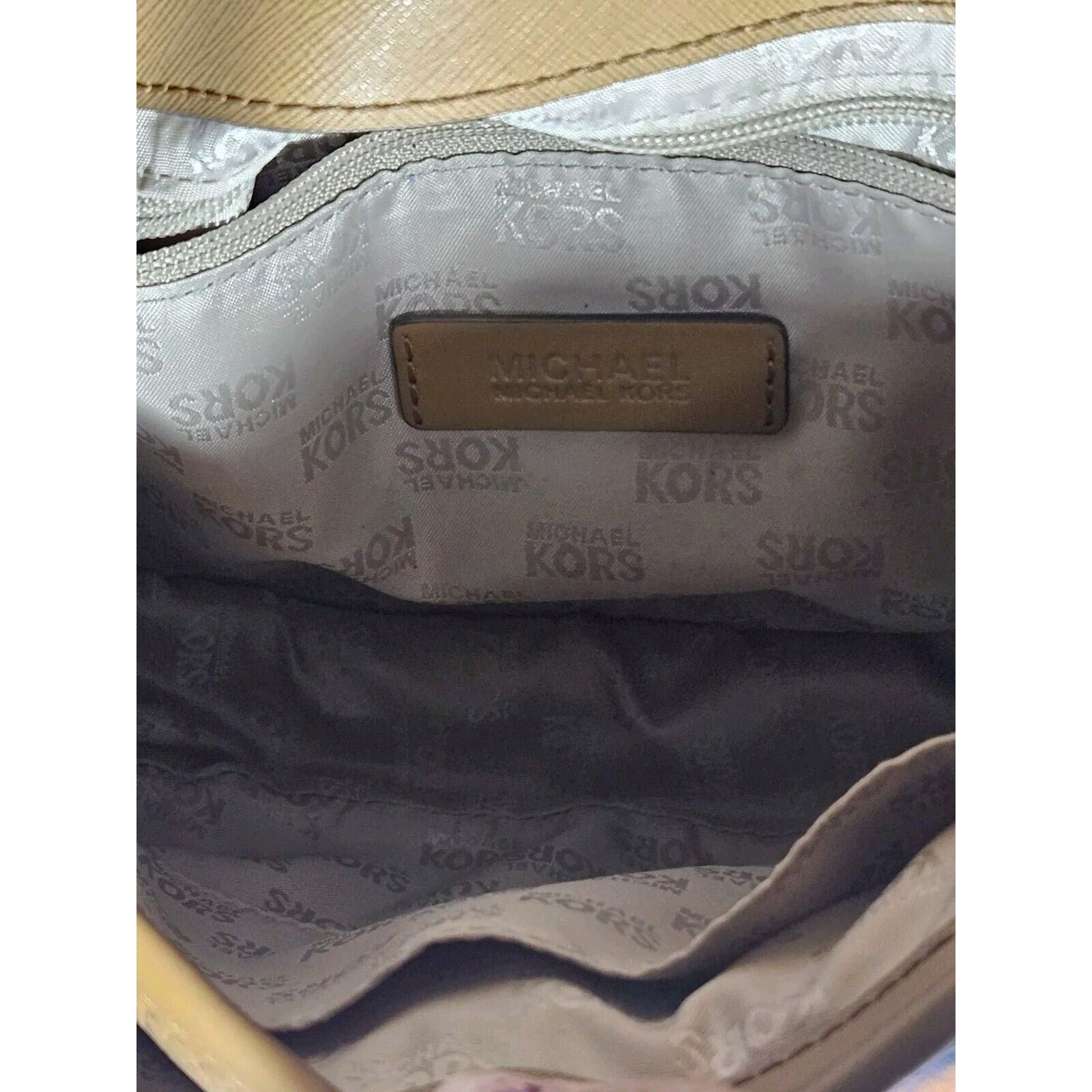 Michael Kors Jamie Large Tan Acorn Leather Saddle Bag Crossbody Purse