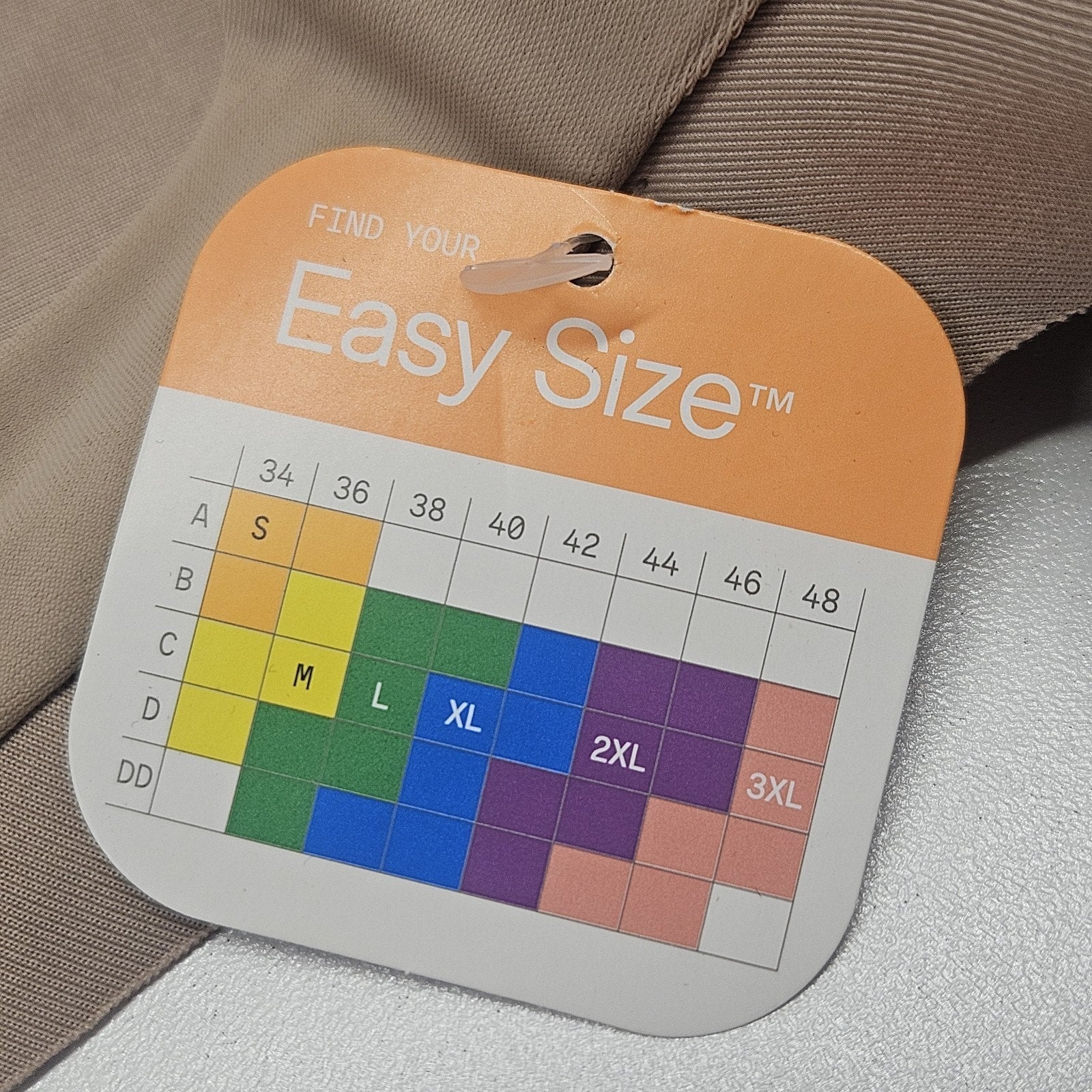 Warner’s Women Wireless With Lift Beige Bra Size 2XL Style 2231 Beige Color