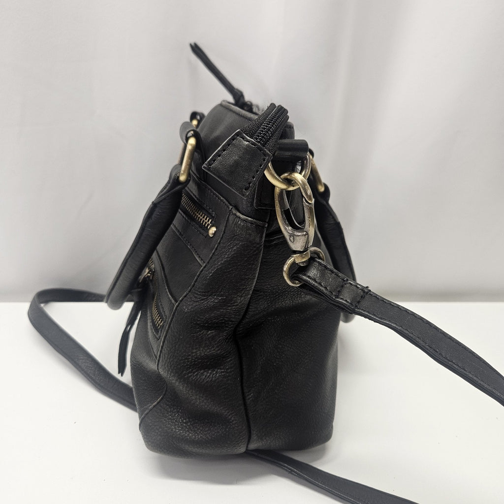 Vtg Y2K Black Soft Leather Crossbody Shoulder Bag Zipper Compartments Top Handle