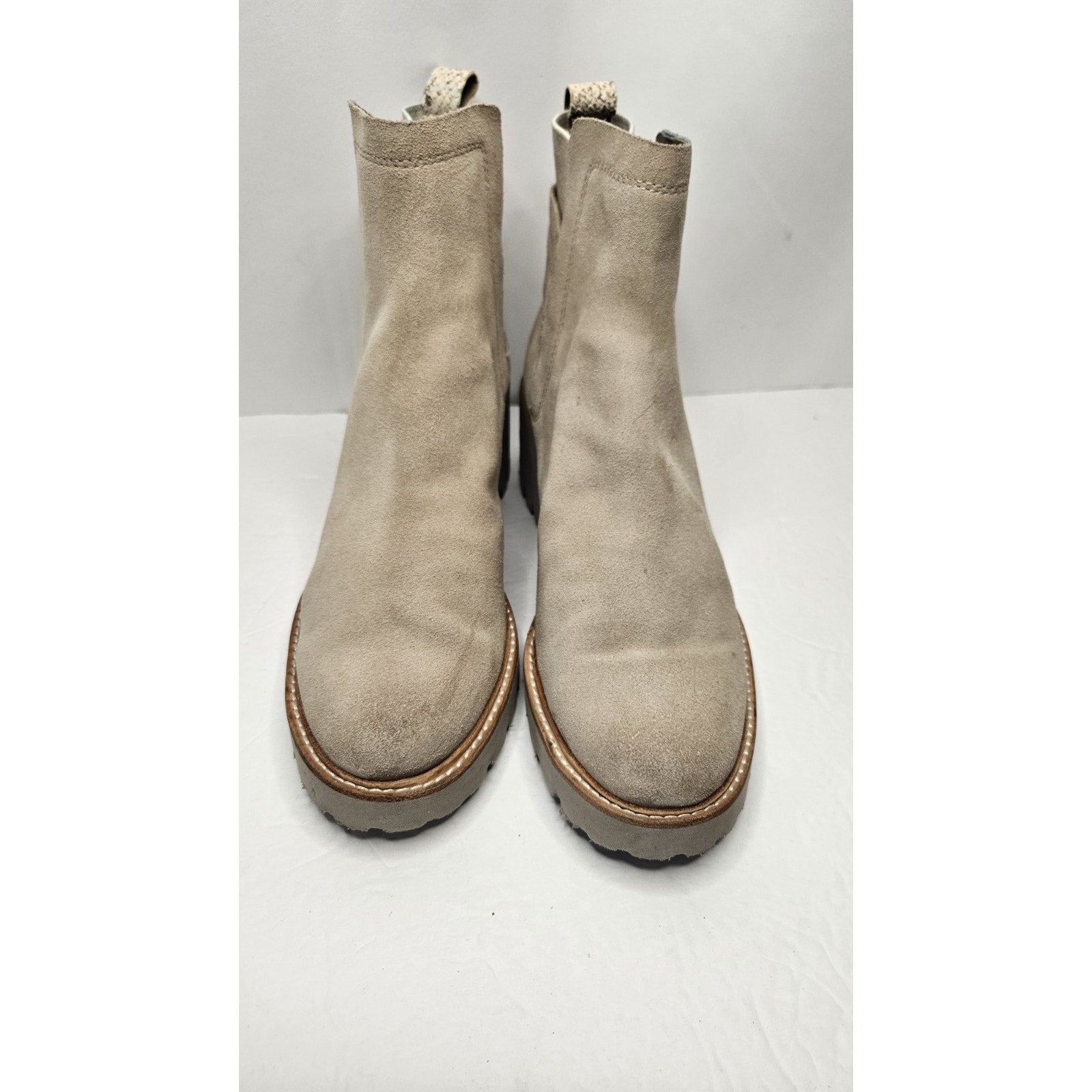 Dolce Vita Womens Boots 9.5 M Beige Suede Ankle Booties Chunky Heel Pull On