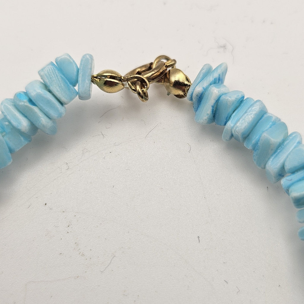Light Blue Puka Chip Shell Beads Ankle Bracelet Vintage 90s Y2K Preppy Beach