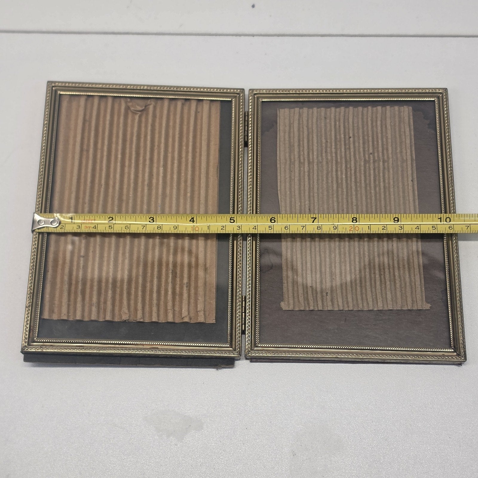 VTG 1970s Folding Photo Frame 5x4 Standing Rectangle Gold-Tone Double-Picture